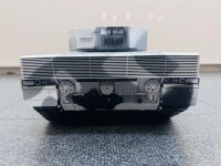 RC Panzer "German Leopard 2A6" Schnee Tarnung Lackiert Heng Long 1:16 mit Stahlgetriebe -2,4Ghz V7.0